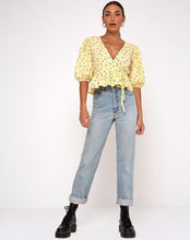 Load image into Gallery viewer, AMIAYA FLORAL WRAP TOP