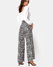 Load image into Gallery viewer, AELY PALAZO HIGH WAIST TROUSERS
